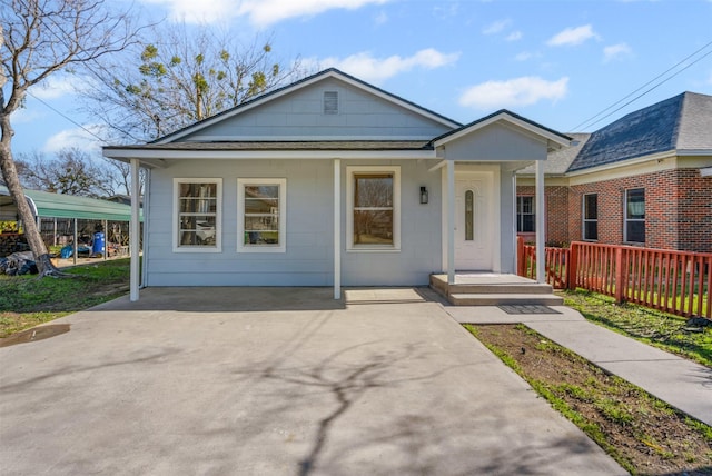 view of front of property with a porch