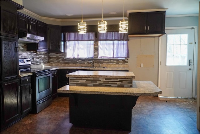 kitchen featuring decorative backsplash, stainless steel range with electric stovetop, sink, decorative light fixtures, and a kitchen island