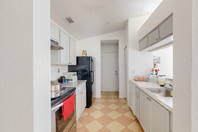 kitchen with dishwasher, stainless steel range with electric cooktop, sink, vaulted ceiling, and a textured ceiling