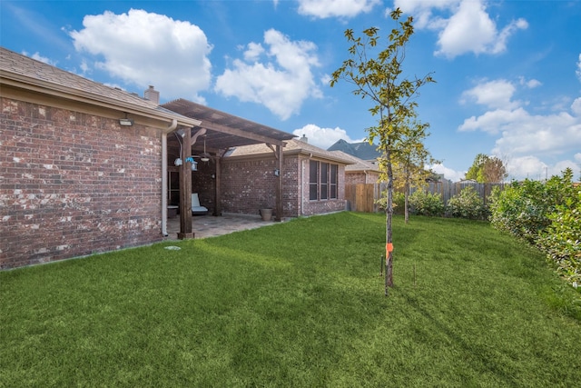 view of yard with a patio