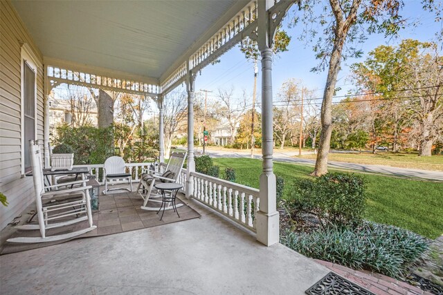 view of patio with a porch