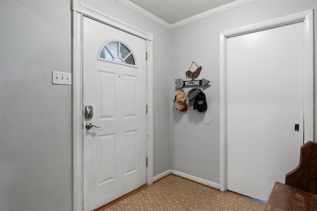 entryway with crown molding