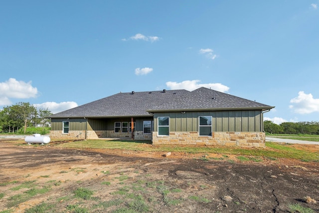 view of rear view of house