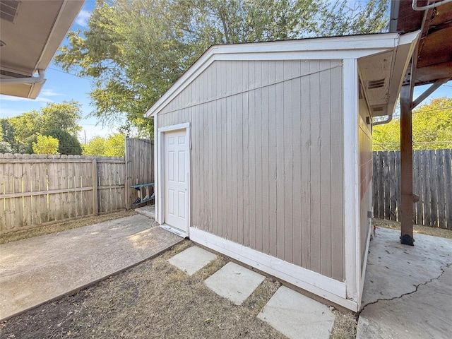 view of outbuilding