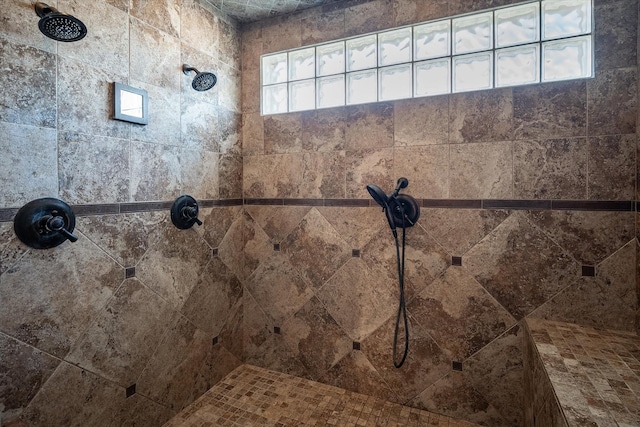 details featuring a tile shower