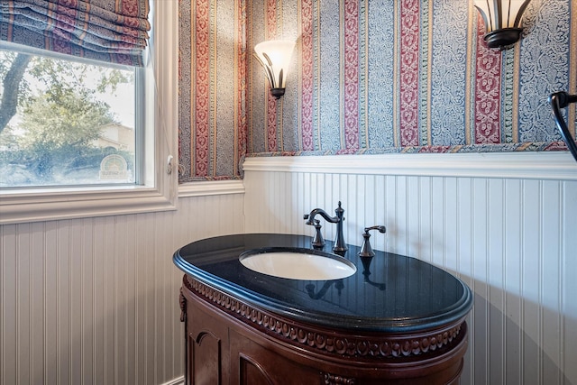 bathroom featuring vanity