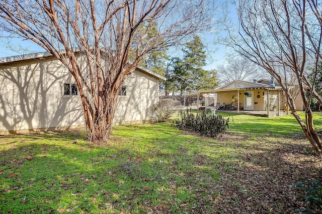 view of yard with a patio