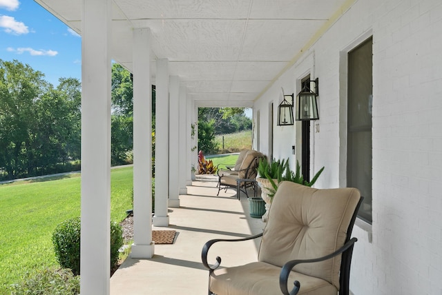 view of patio featuring covered porch