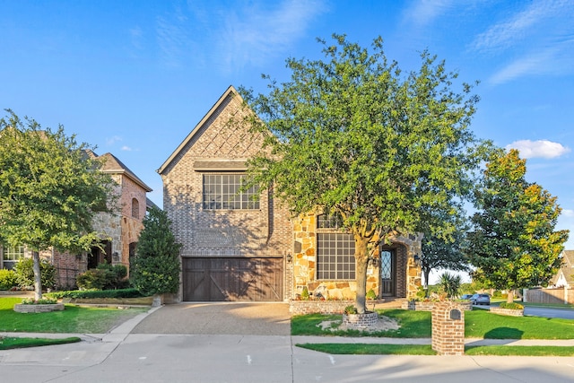 view of front facade with a garage