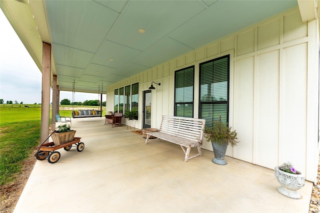 view of patio / terrace featuring covered porch