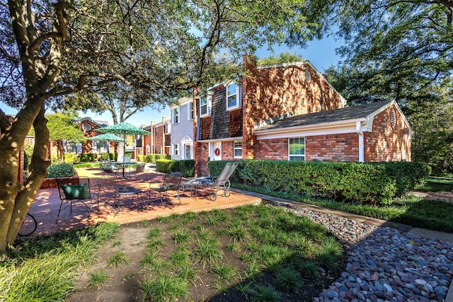 view of yard with a patio