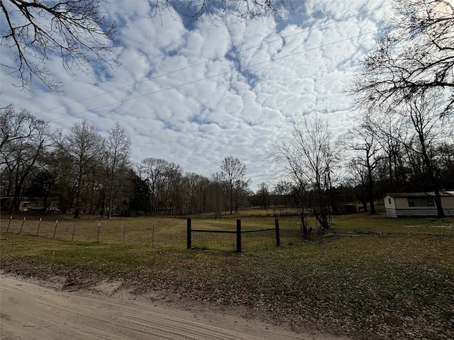 Listing photo 2 for 1668 Vz County Road 4125, Canton TX 75103