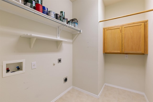 washroom with hookup for a gas dryer, hookup for a washing machine, and hookup for an electric dryer