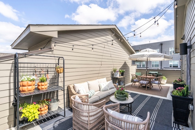 view of patio featuring outdoor lounge area