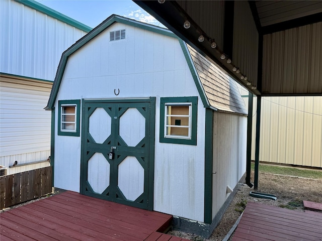 view of outbuilding