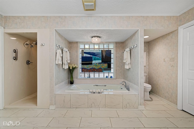 bathroom with ornamental molding, a relaxing tiled tub, a textured ceiling, and toilet