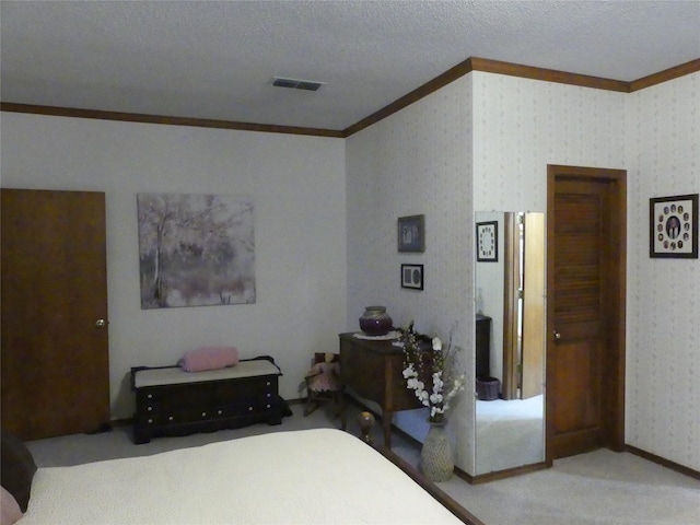 bedroom with light carpet, wallpapered walls, visible vents, and ornamental molding