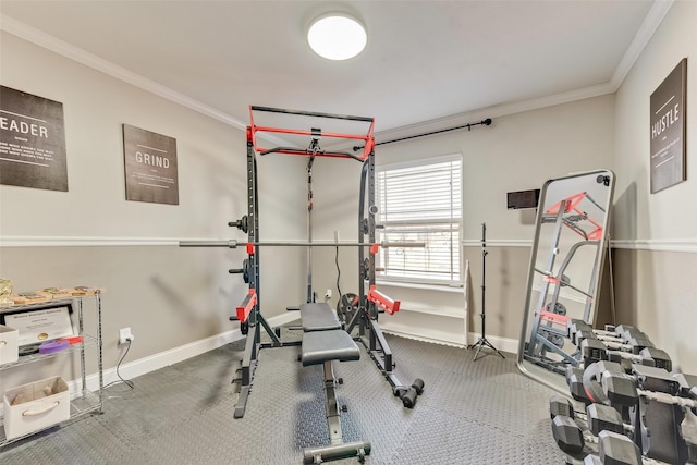 workout area with ornamental molding