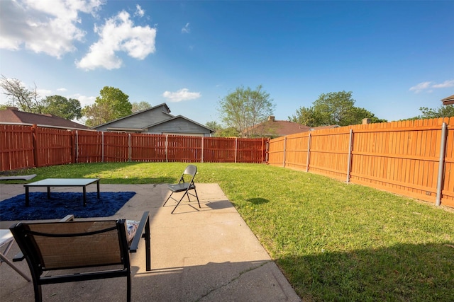 view of yard with a patio area