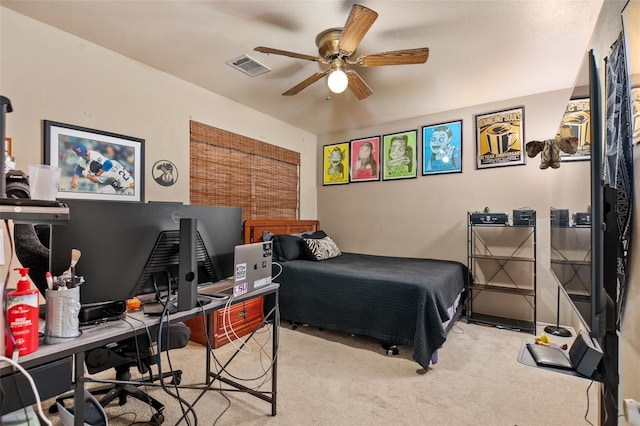 carpeted bedroom featuring ceiling fan