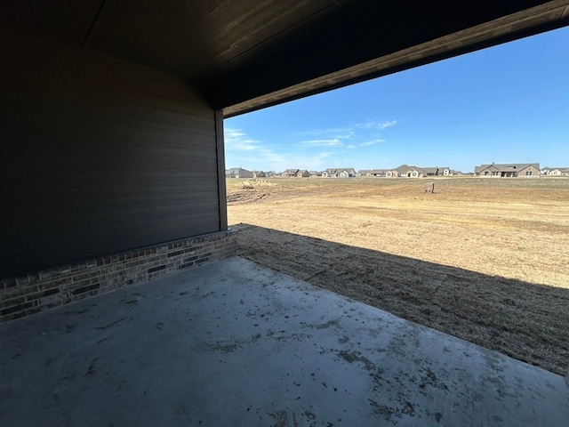 view of yard featuring a residential view