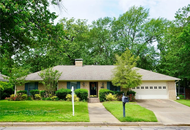 1030 Laurel Ln, Paris, TX 75460 - ranch-style home featuring an attached garage, brick siding, driveway, and a front lawn