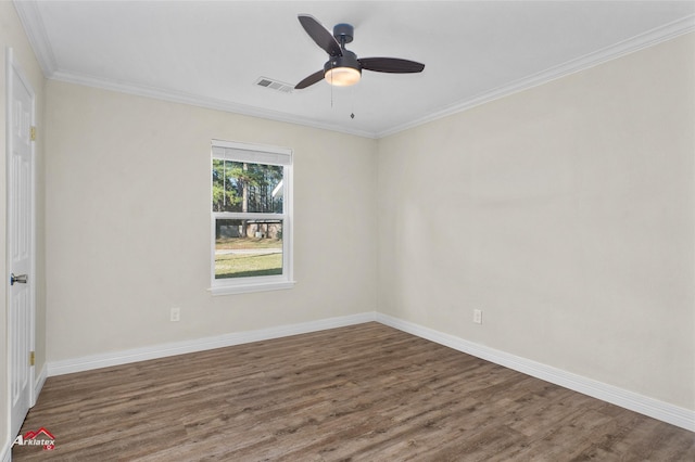 unfurnished room featuring wood-type flooring, ceiling fan, and crown molding