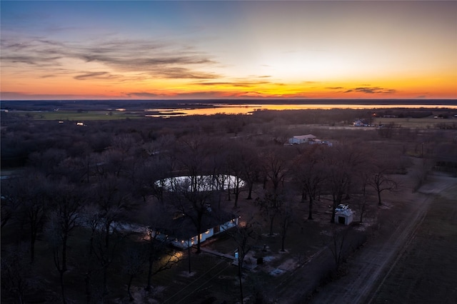 view of aerial view at dusk