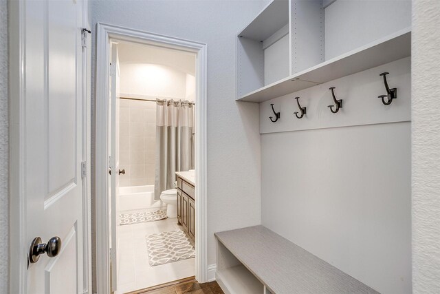 mudroom featuring tile patterned floors