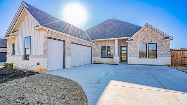 view of front of house featuring a garage