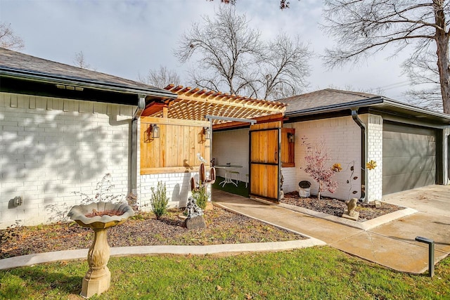 ranch-style home with a garage