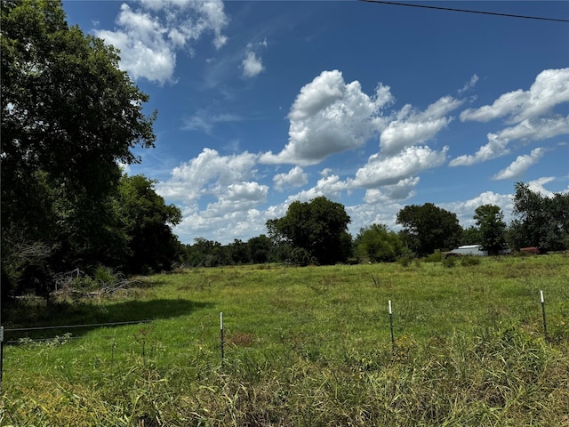 Listing photo 3 for 742 County Road 1144, TX 75472