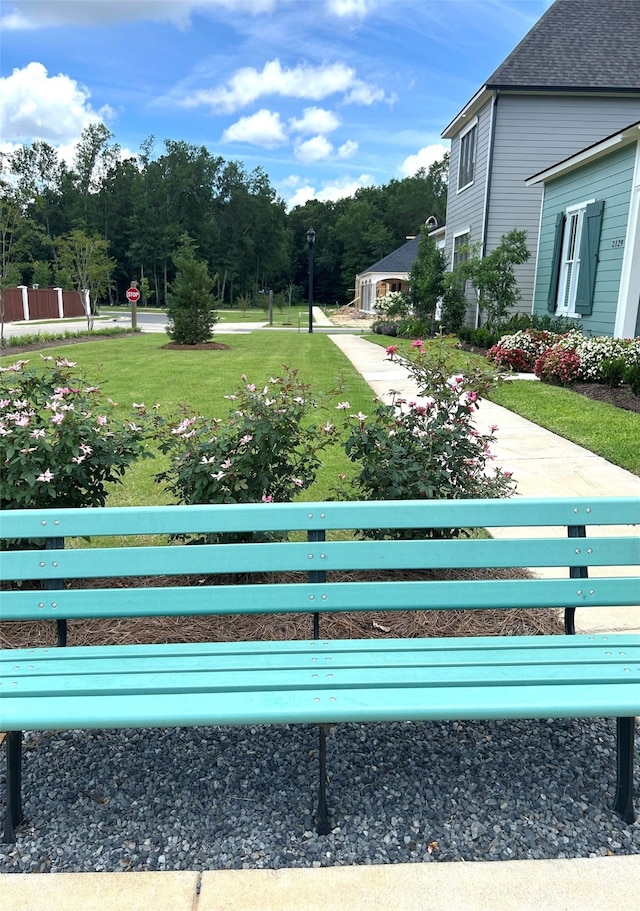 2129 Pecan Square Ave, Shreveport, LA 71106 - view of fenced yard