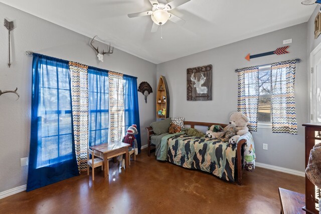 bedroom featuring ceiling fan