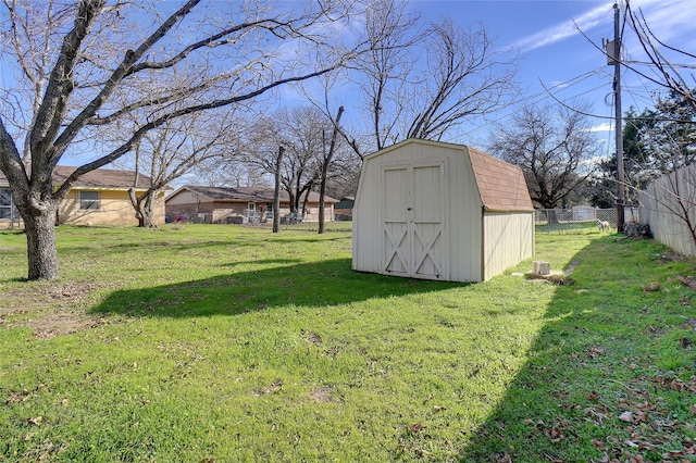 view of outdoor structure with a yard