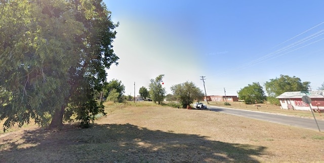 Listing photo 2 for 1122 Houston St, Vernon TX 76384