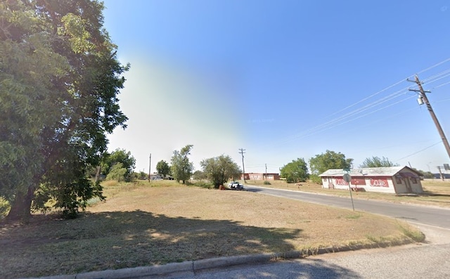 Listing photo 3 for 1122 Houston St, Vernon TX 76384