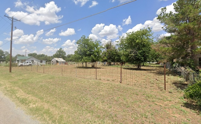 Listing photo 2 for 1421 Violet St, Vernon TX 76384