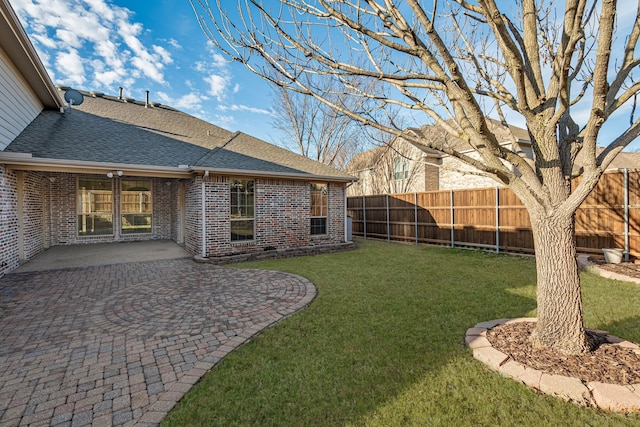 view of yard with a patio