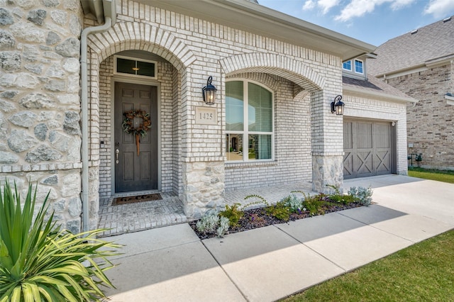 property entrance featuring a garage