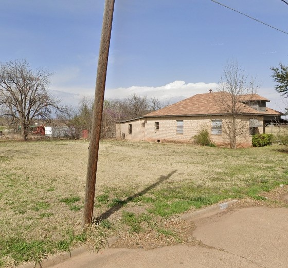 Listing photo 3 for 310 Elm St, Wichita Falls TX 76301