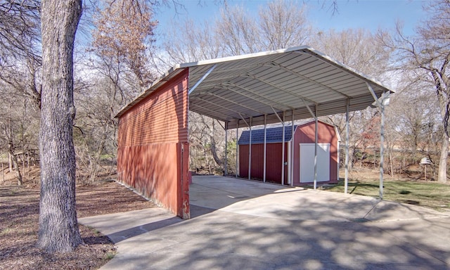 exterior space featuring a carport