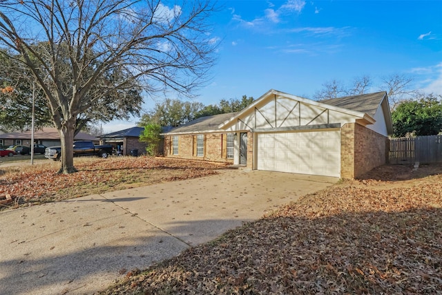 view of front facade featuring a garage