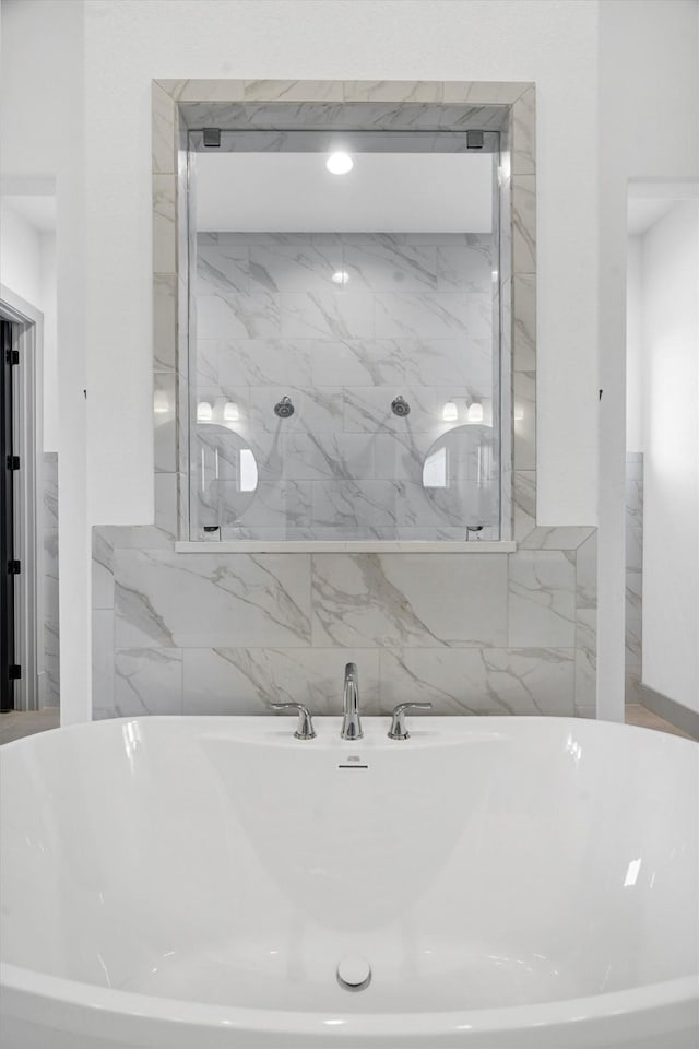 bathroom featuring a bathing tub