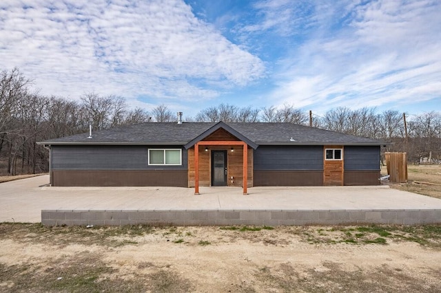 single story home with a patio