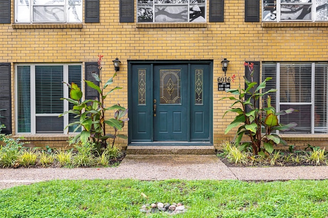 view of property entrance