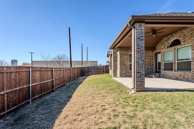 view of yard with a patio