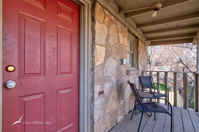 view of entrance to property