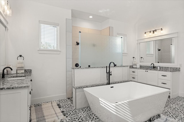 708 Glade Park Ct, Azle, TX 76020 - bedroom featuring baseboards, ceiling fan, and light carpet