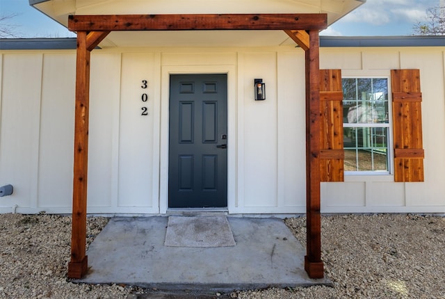 view of doorway to property